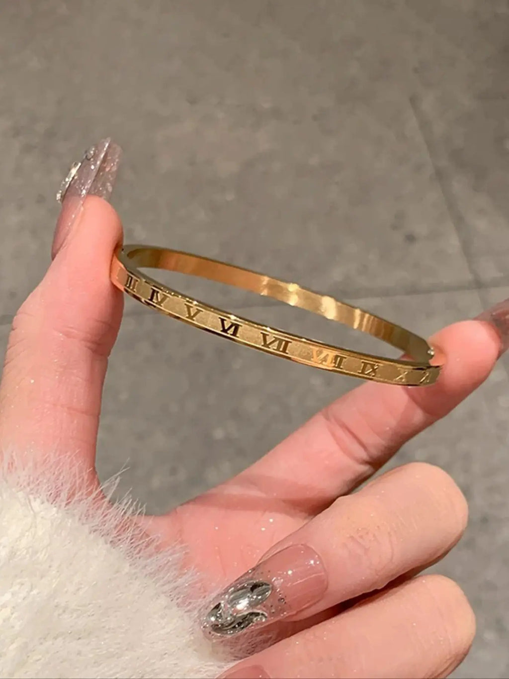 Elegant Stainless Steel Bangle Set, Trendy Stack Bangle, 5-Piece Fashionable Bracelet Classic Design, Stacked Design Bracelets, Perfect for Daily Wear & Special Occasions