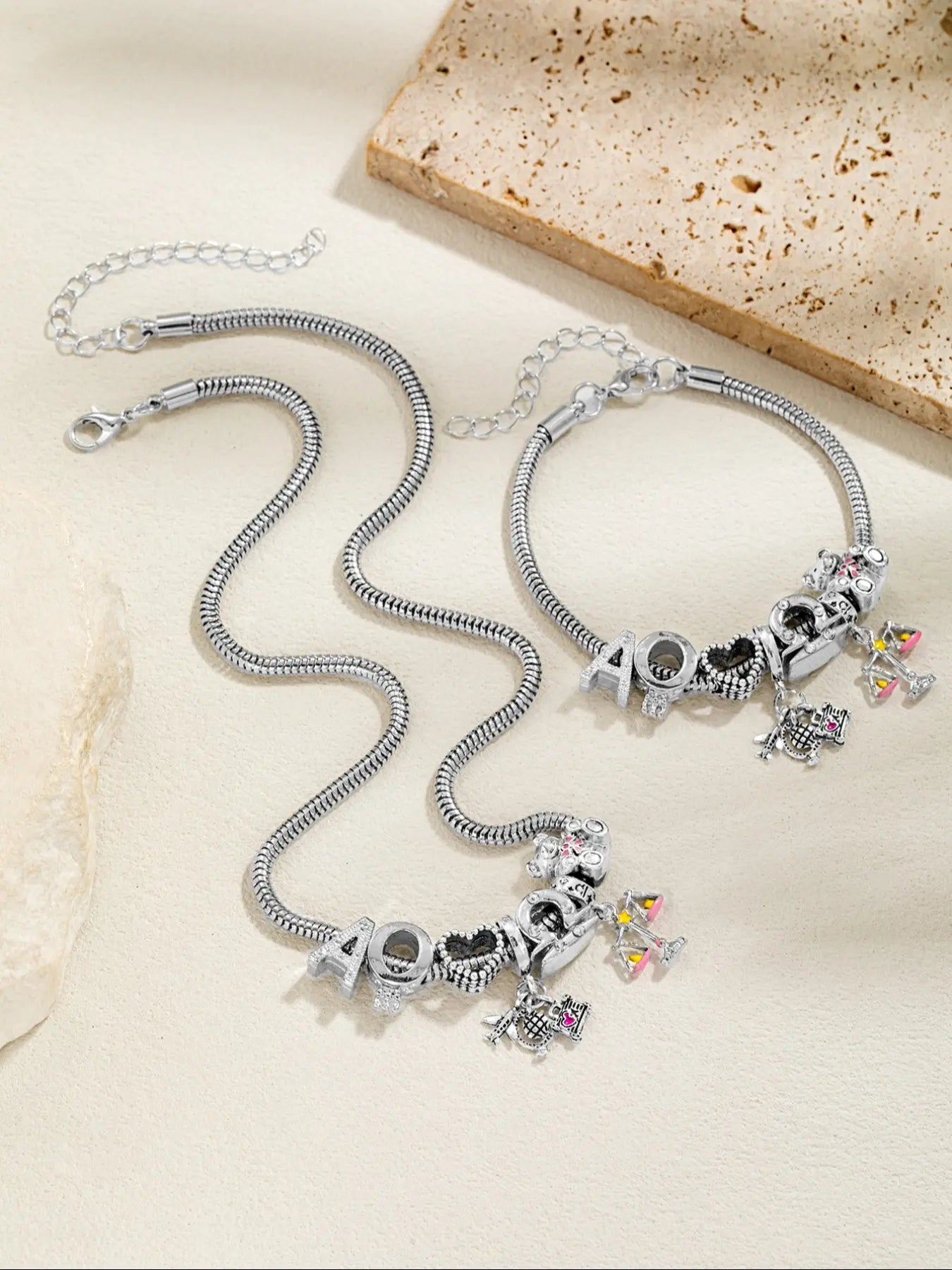 Elegant Bear Zodiac Pendant Necklace and Bracelet Set, Letter Necklace Set, Heart Initial Jewelry for Women, Perfect Gift for Holidays and Birthdays, Zirconia Jewelry Set